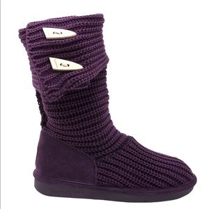 Brand New in box Bearpaw knit boots size 7B Plum